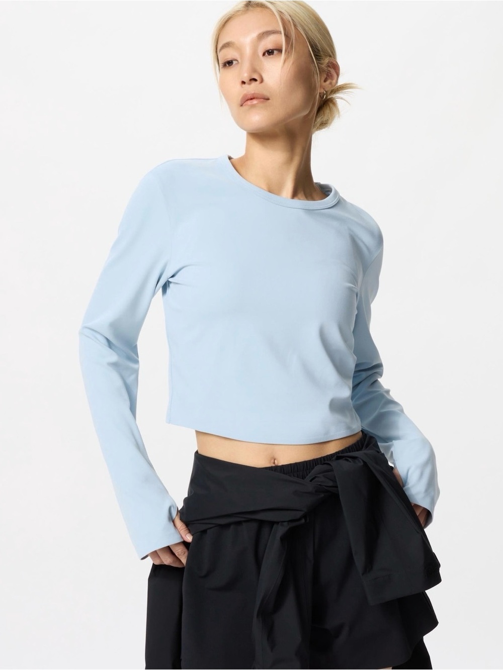 Uniqlo AIRism Soft Cropped Long Sleeve Top Light Blue Thumbholes NWOT Size M